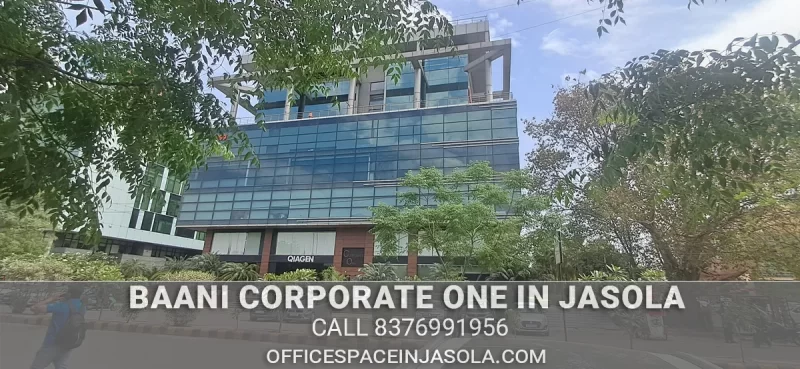 In-house retail shops and Lemon Tree Hotel amenities at Baani Corporate One Jasola.