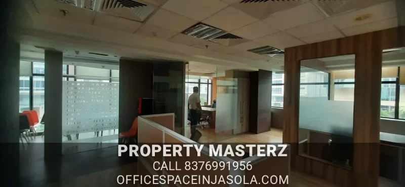 High-tech boardroom setup in copia corporate suites jasola rent.