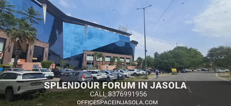 900 sq ft office in Splendour Forum Jasola