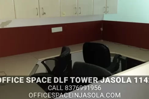 reception-1142-sqft-office-space-for-rent-dlf-tower-jasola